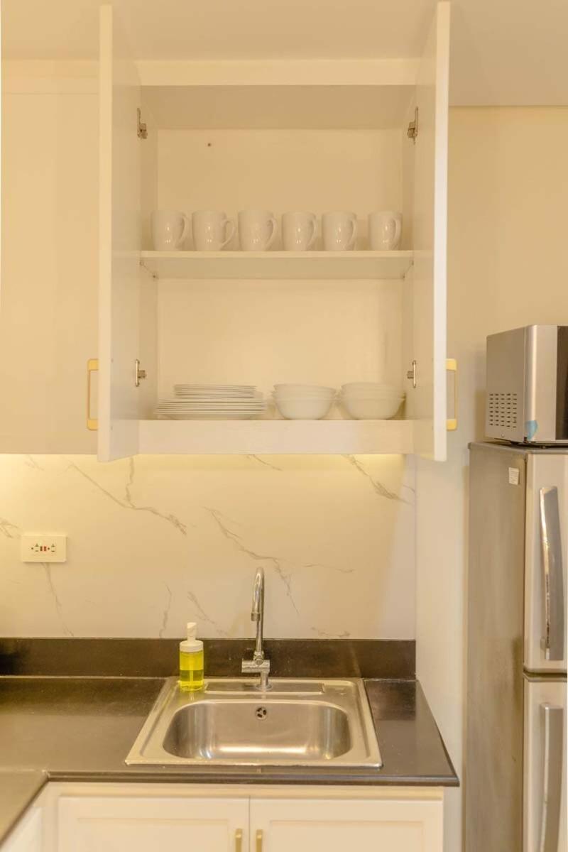 Shore 2br De Luxe Suite, Mall Of Apartment *