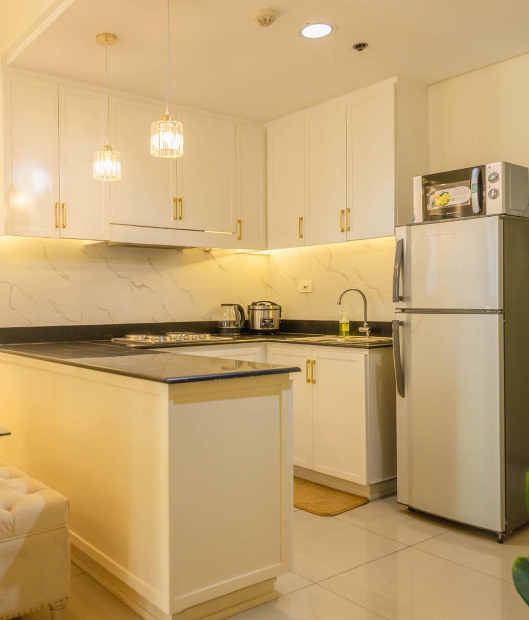 Shore 2br De Luxe Suite, Mall Of Apartment