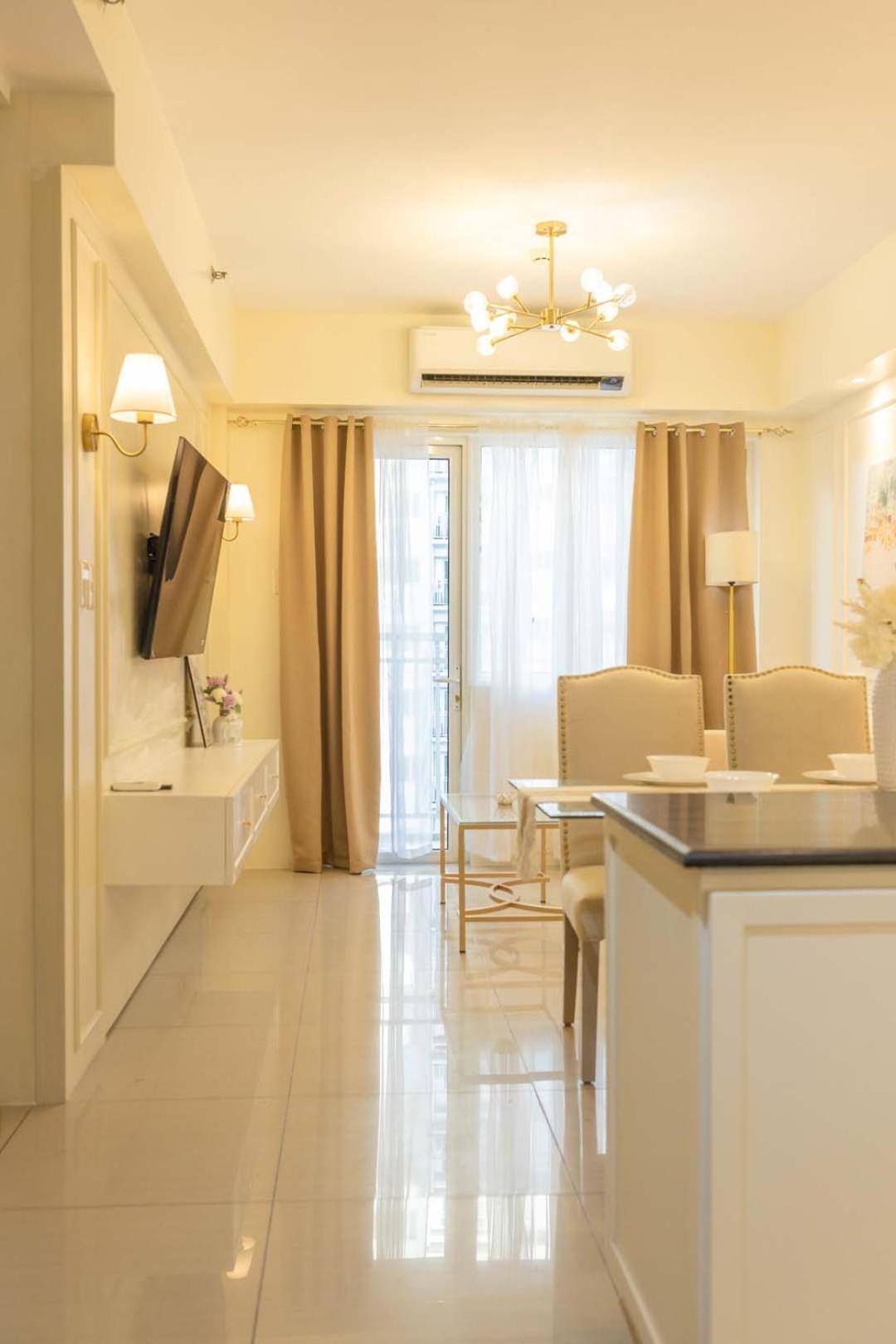 Shore 2br De Luxe Suite, Mall Of
